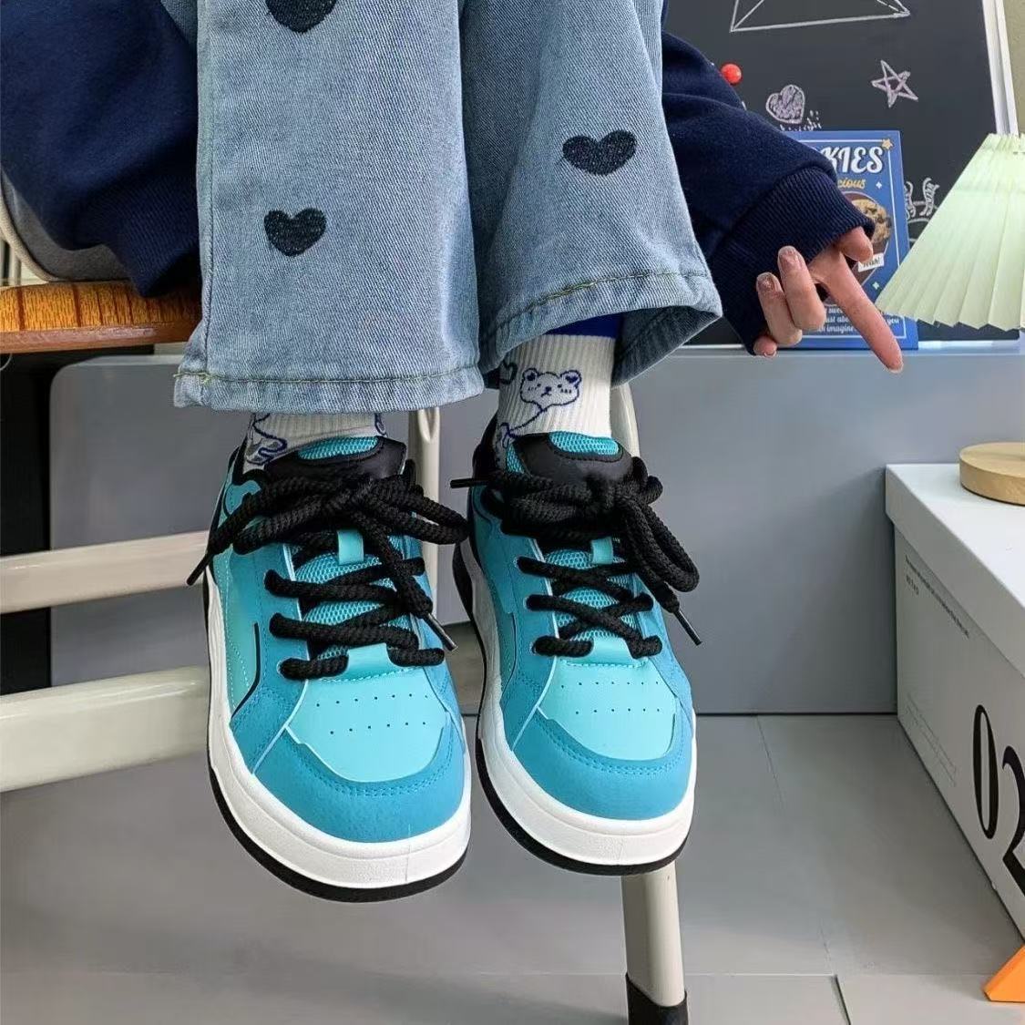 Damen Sportliche Sneakers mit trendigem Obermaterial und komfortabler Dämpfung Heidi Mode - Image 3