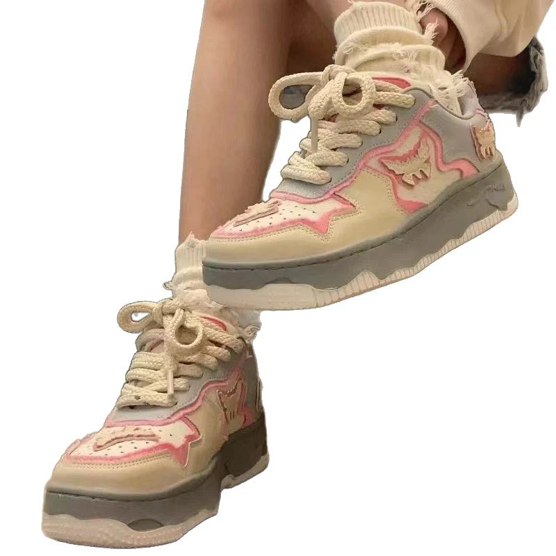Damen Sportliche Sneakers mit verspieltem Design und atmungsaktiver Oberflächenstruktur Heidi Mode - Image 5