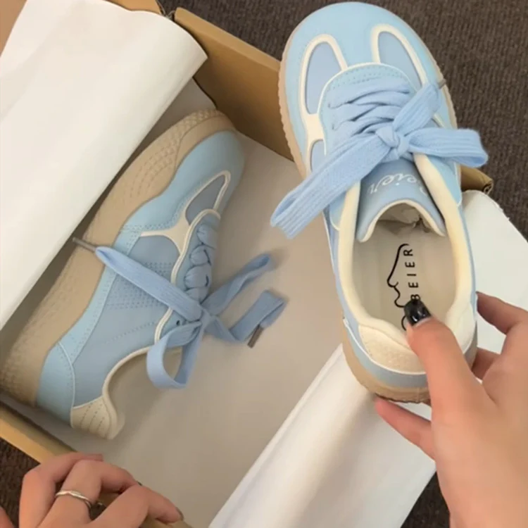 Damen Sportliche Sneakers mit verspieltem Design und bequemer Dämpfung Heidi Mode - Image 3