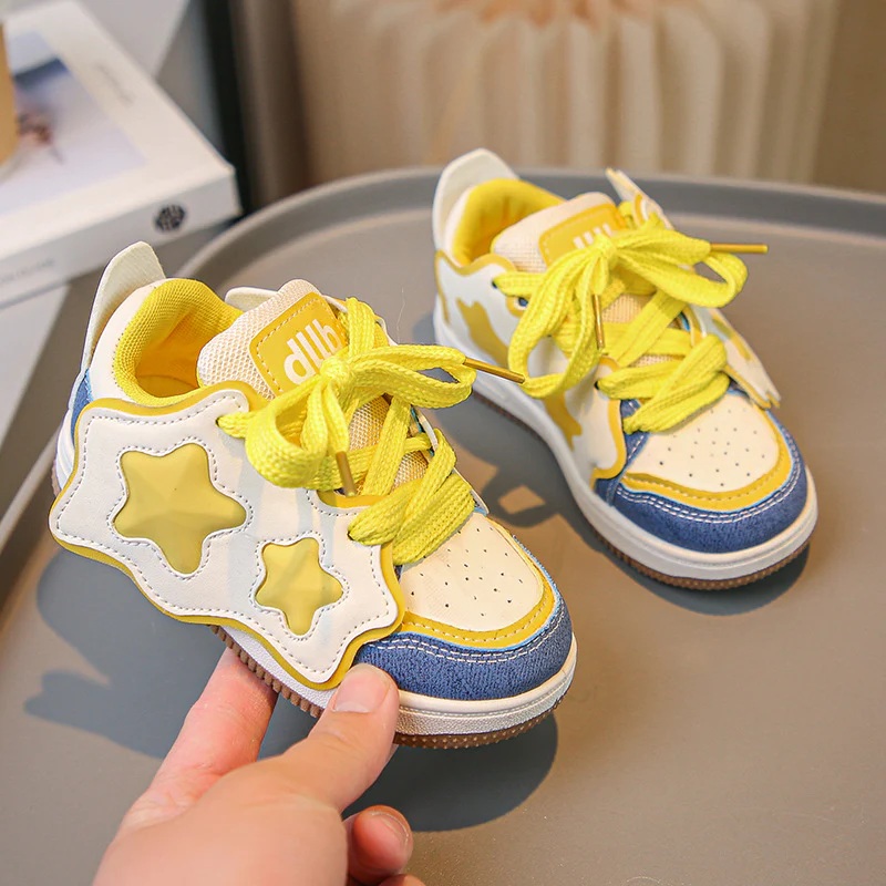 Damen Sportliche Sneakers mit verspieltem Sternenmotiv und atmungsaktiver Sohle Heidi Mode - Image 4