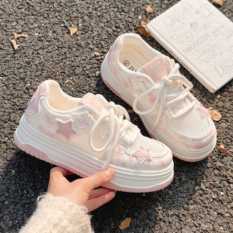 Damen Sportliche Sneakers mit verspieltem Sternenmotiv und bequemer Dämpfung Heidi Mode - Image 3