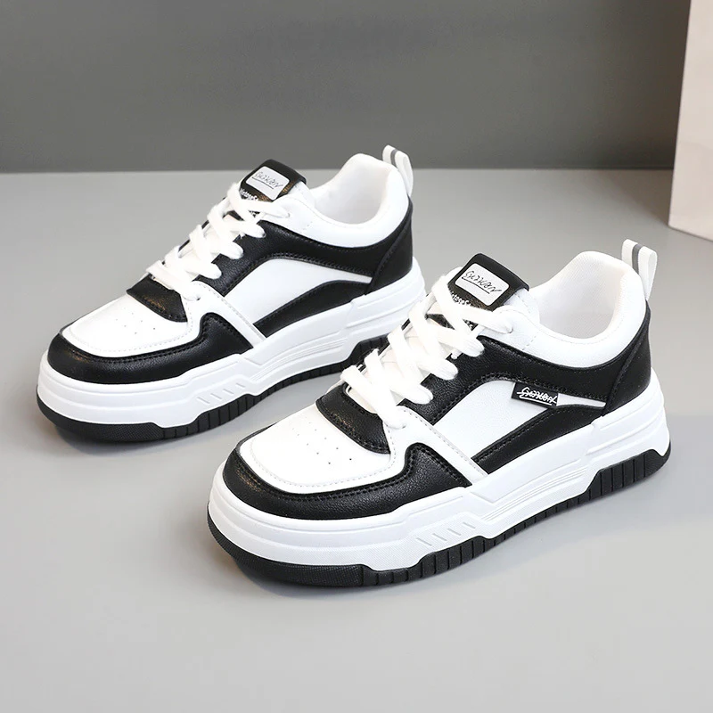 Damen Sportliche Sneakers mit verstärktem Sohlenprofil und atmungsaktiver Obermaterialstruktur Heidi Mode - Image 7