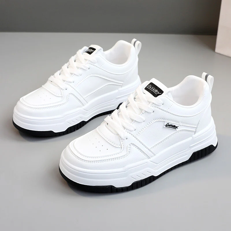 Damen Sportliche Sneakers mit verstärktem Sohlenprofil und atmungsaktiver Obermaterialstruktur Heidi Mode - Image 8