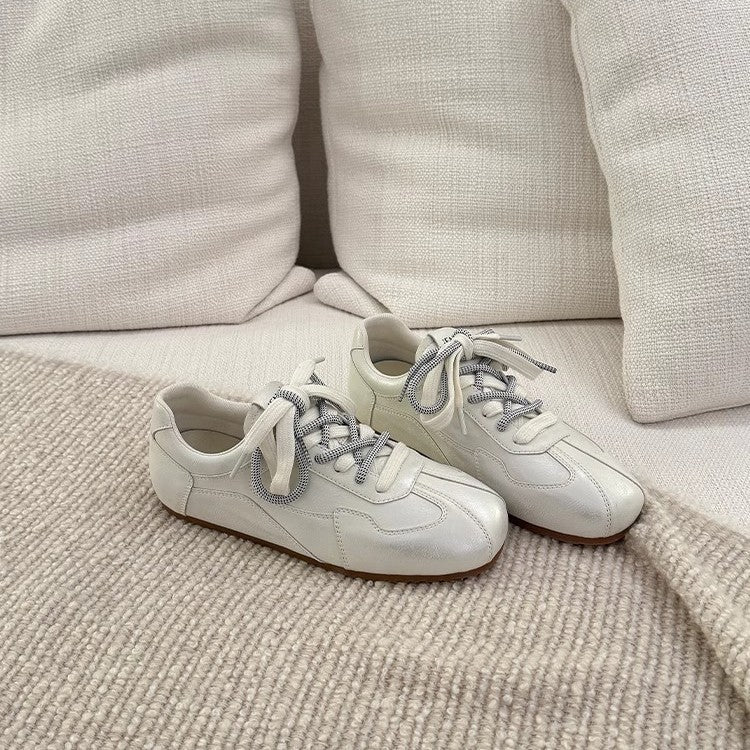 Damen Sportliche Sneakers mit weichem Obermaterial und rutschfester Sohle Heidi Mode - Image 3