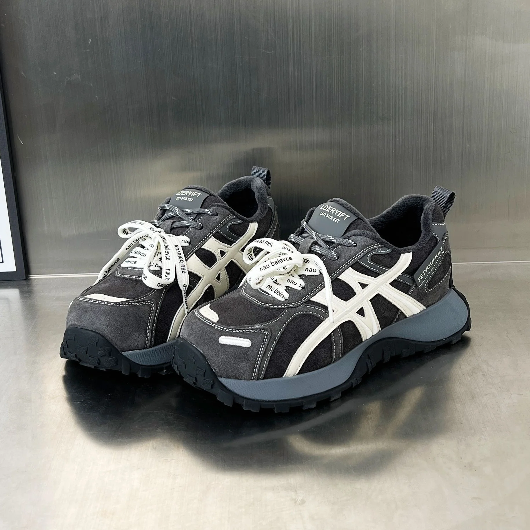 Damen Sportliche Trail-Sneakers mit rutschfester Sohle und atmungsaktivem Obermaterial Heidi Mode - Image 6