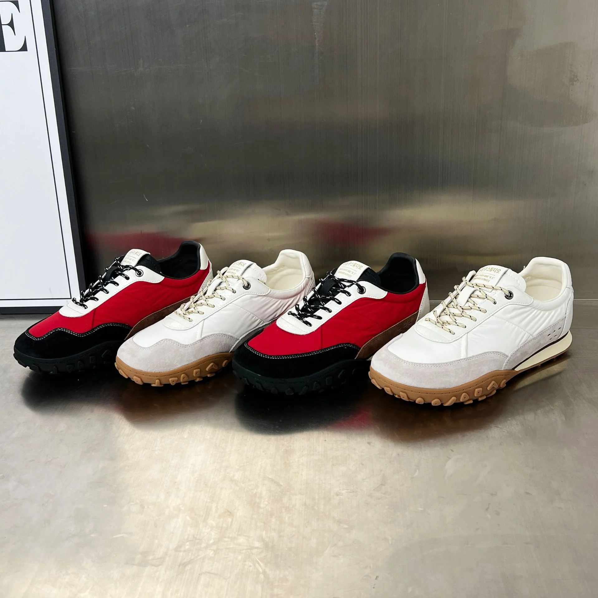 Damen Sportliche und elegante Freizeit-Sneaker mit gepolstertem Innenfutter und rutschfester Sohle Heidi Mode - Image 3