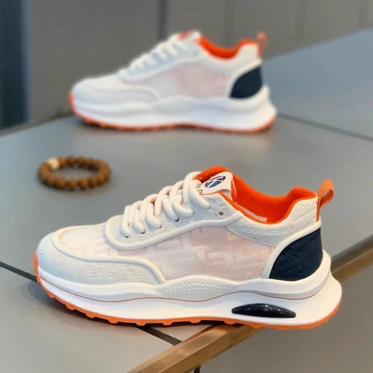 Damen Sportliche und elegante Sneakers mit optimaler Dämpfung Heidi Mode - Image 4