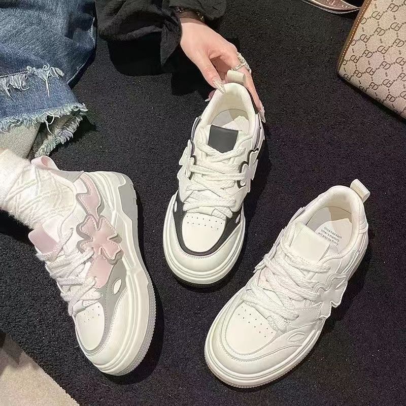 Damen Sportliche und modische Sneakers von Heidi Mode - Image 4