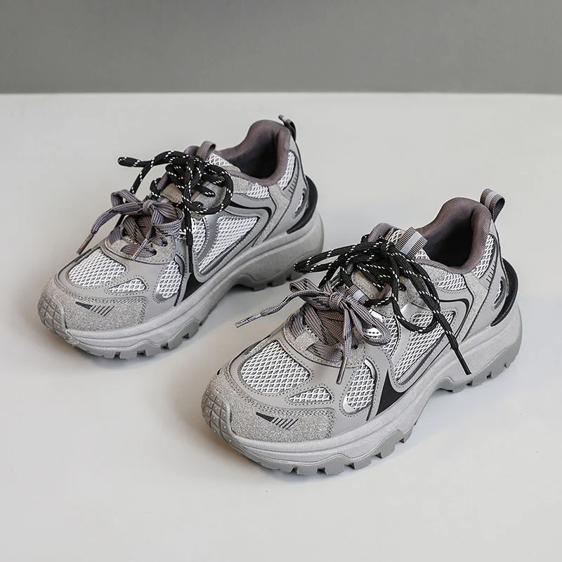 Damen Sportliche Wanderschuhe mit atmungsaktiver Mesh-Oberfläche und stabiler Sohle Heidi Mode - Image 2