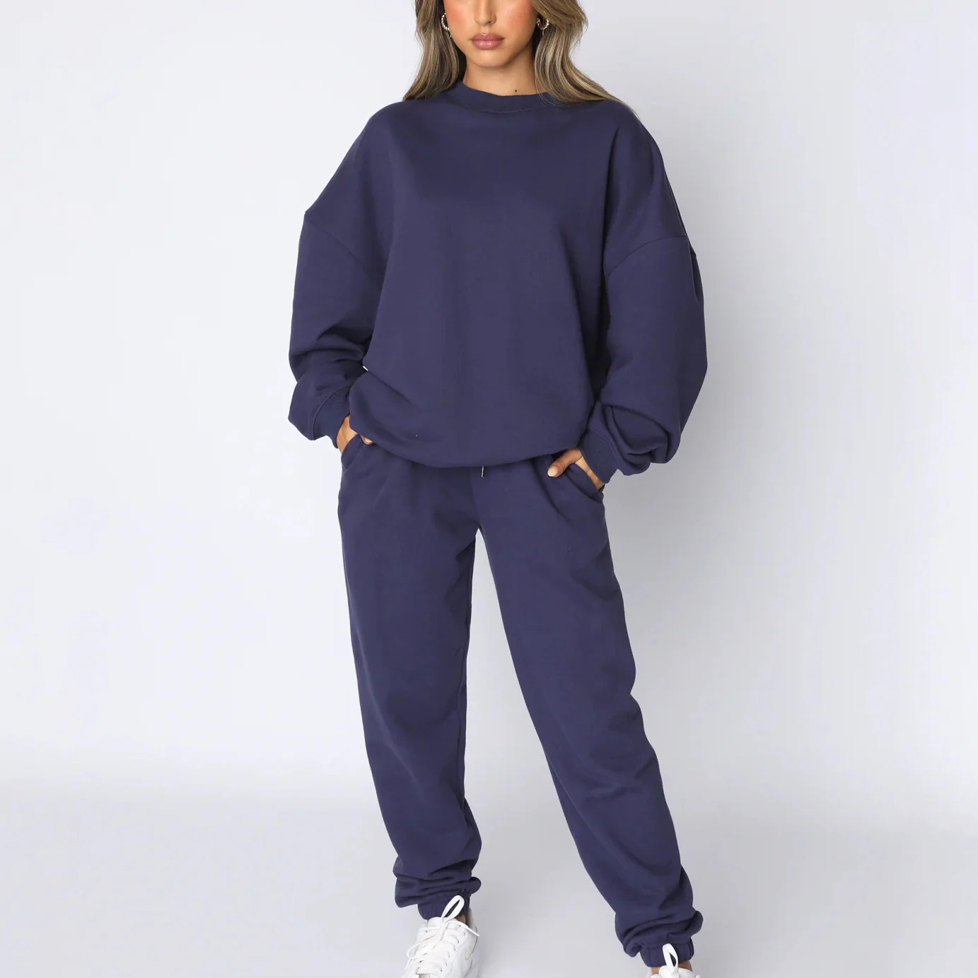 Jogginganzug Damen Sweatset aus Baumwollmix mit lockerem Schnitt - Image 23