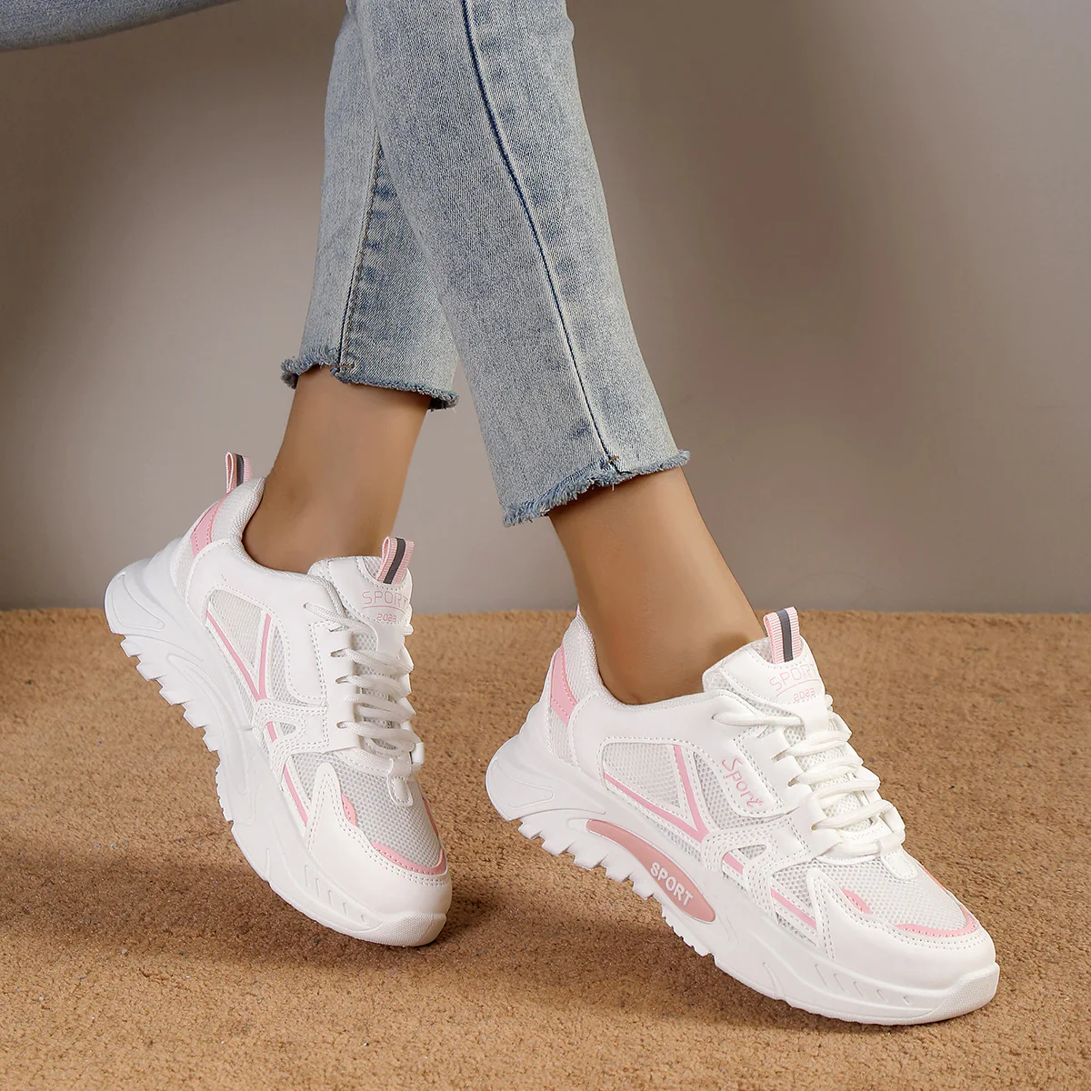 Damen Sportschuhe mit atmungsaktivem Mesh-Obermaterial und dämpfender Laufsohle Heidi Mode - Image 2