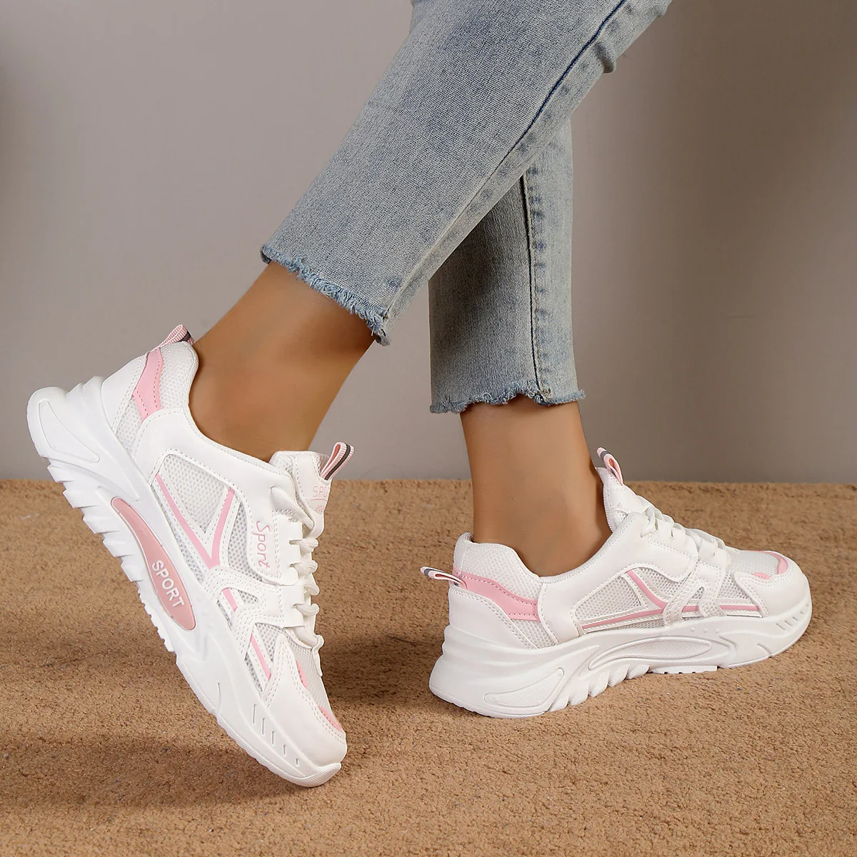 Damen Sportschuhe mit atmungsaktivem Mesh-Obermaterial und dämpfender Laufsohle Heidi Mode - Image 3