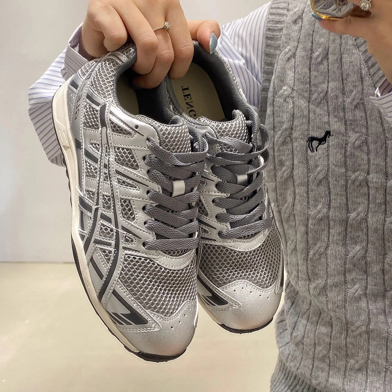 Damen Sportschuhe mit atmungsaktivem Mesh-Obermaterial und komfortabler Dämpfung Heidi Mode - Image 6