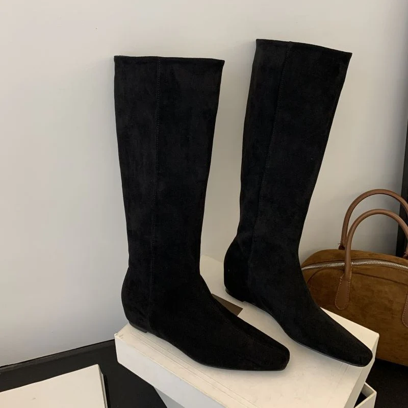 Damen Stiefel mit modischer Raffung und spitz zulaufender Zehenpartie Heidi Mode - Image 8