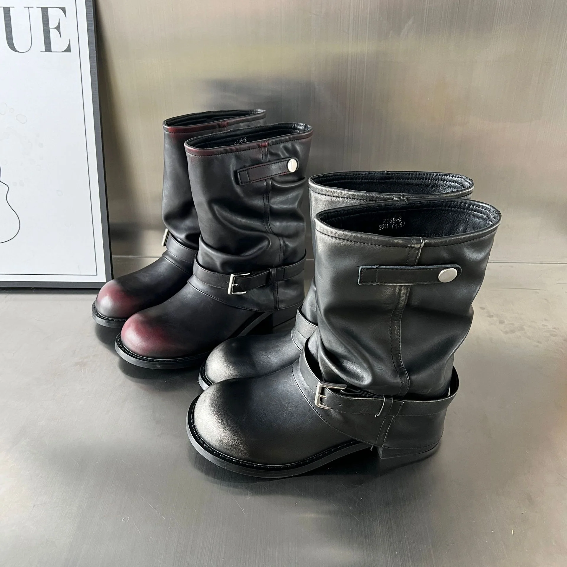 Damen Stiefel mit modischer Schließenverzierung und flexiblem Komfort Heidi Mode - Image 3