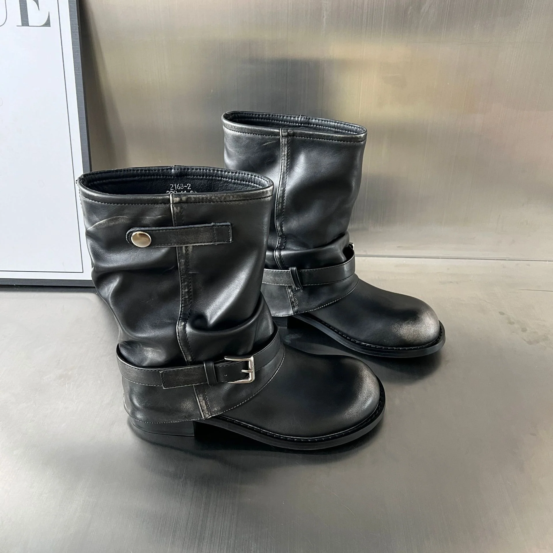 Damen Stiefel mit modischer Schließenverzierung und flexiblem Komfort Heidi Mode - Image 5