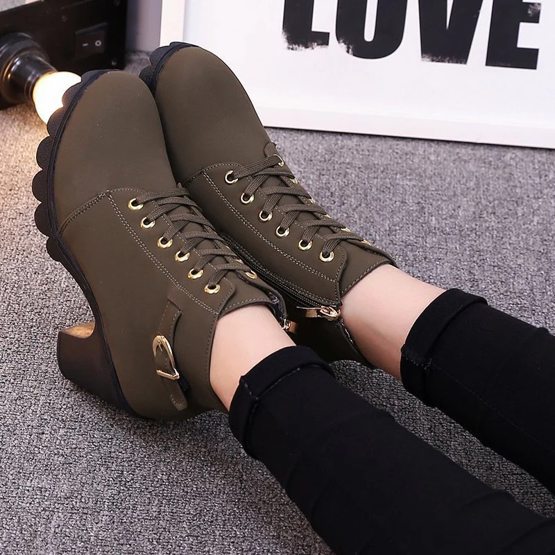Damen Stiefeletten mit Blockabsatz und Schnürung Heidi Mode - Image 3