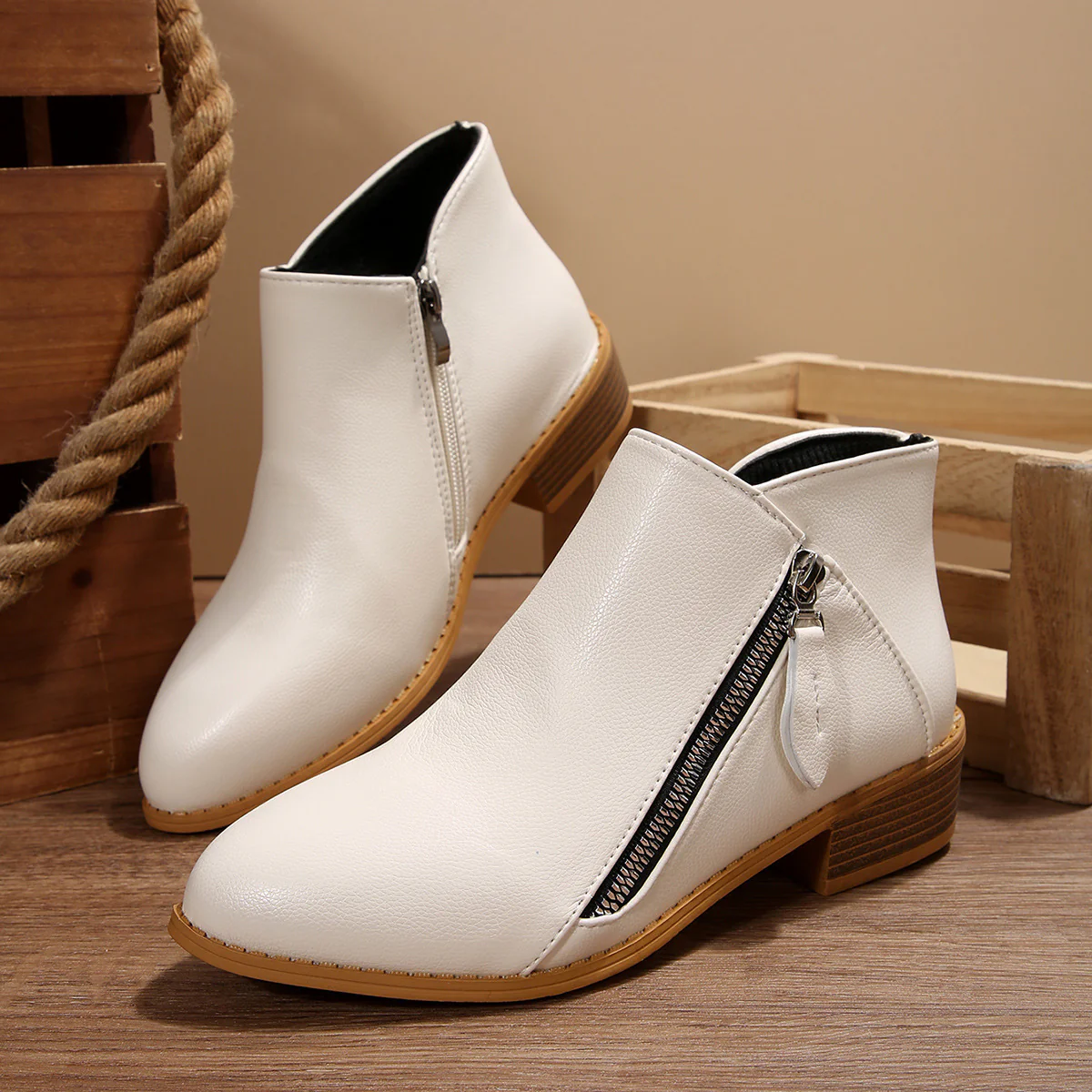 Damen Stiefeletten mit elegantem Reißverschluss und komfortablem Blockabsatz Heidi Mode - Image 12
