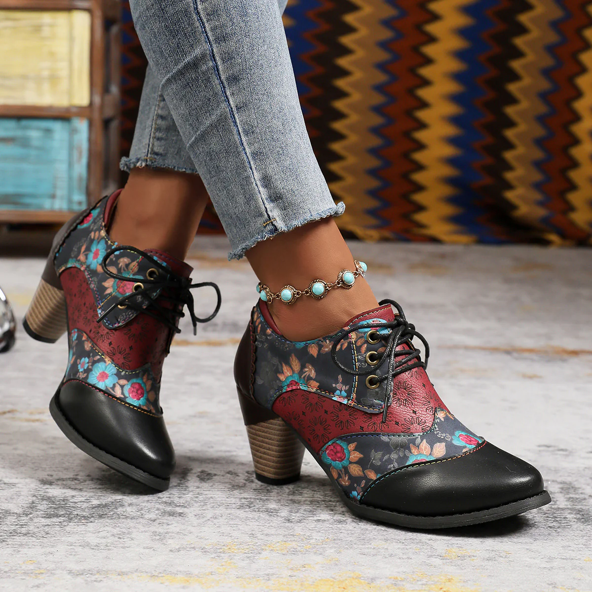 Damen Stiefeletten mit floralem Design und komfortablem Blockabsatz Heidi Mode - Image 2