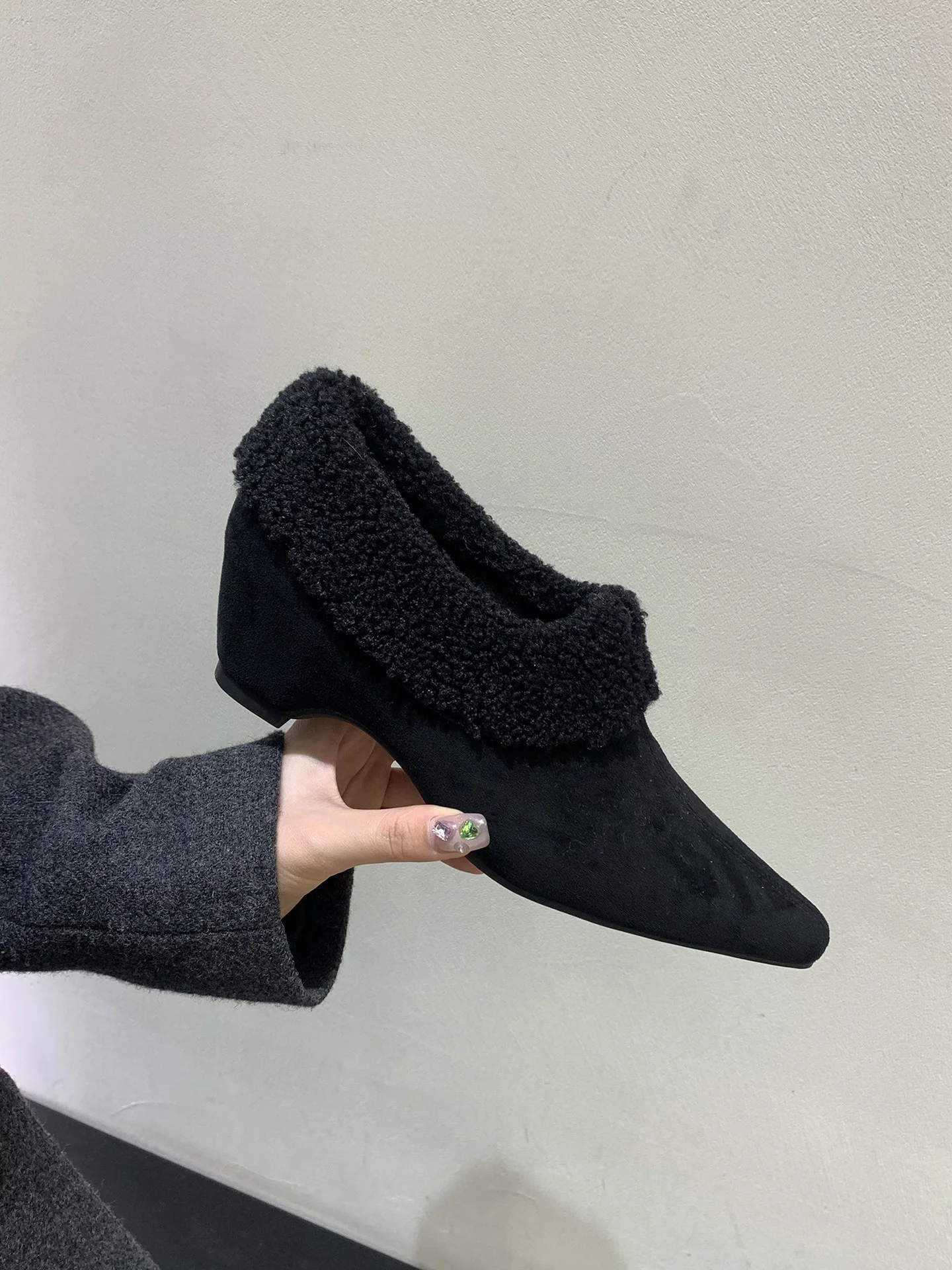 Damen Stiefeletten mit kuscheligem Kunstfellkragen und eleganter Form Heidi Mode - Image 5
