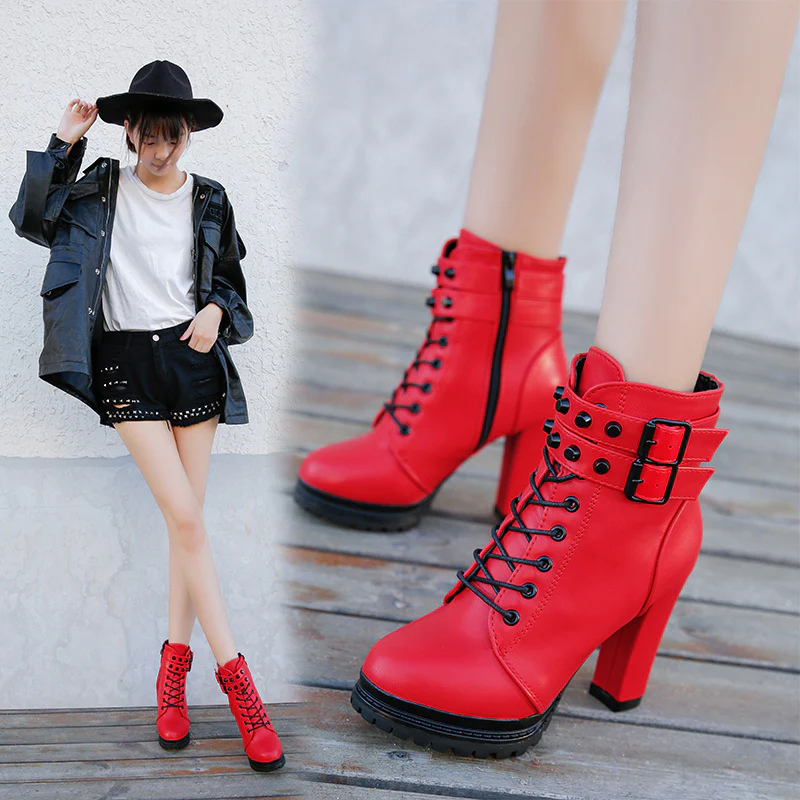 Damen Stiefeletten mit modischem Riemen und robustem Profilsohle Heidi Mode