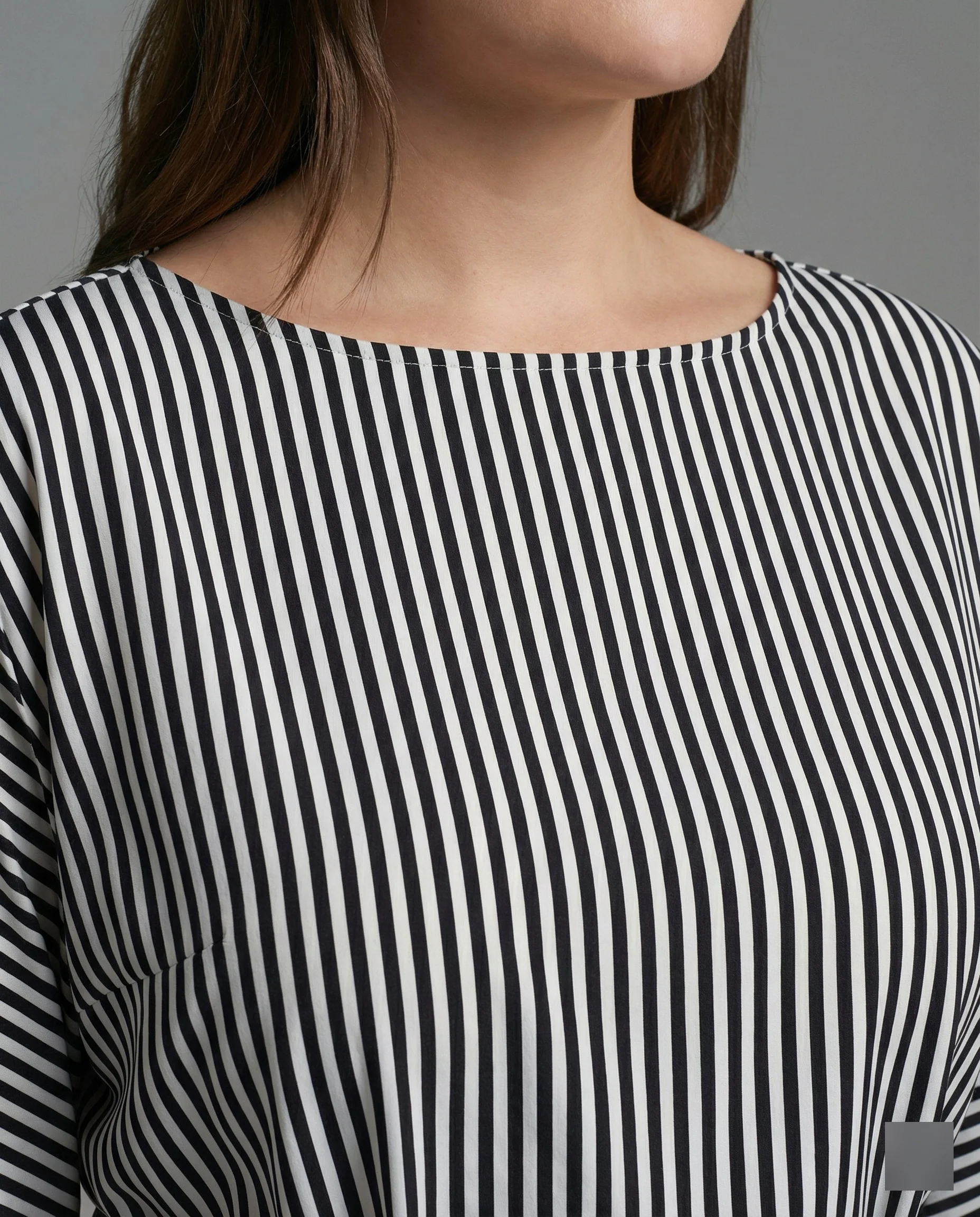 Damen Streetwear zweiteiliges Set mit gestreiftem Wickelshirt, Bindegürtel und weiter Palazzo-Hose Heidi Mode - Image 2
