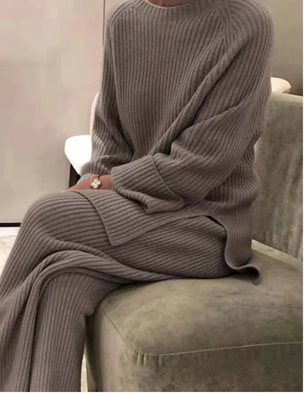 Damen Strickanzug mit weichem Rippenmuster und weitem Schnitt Heidi-Mode - Image 9