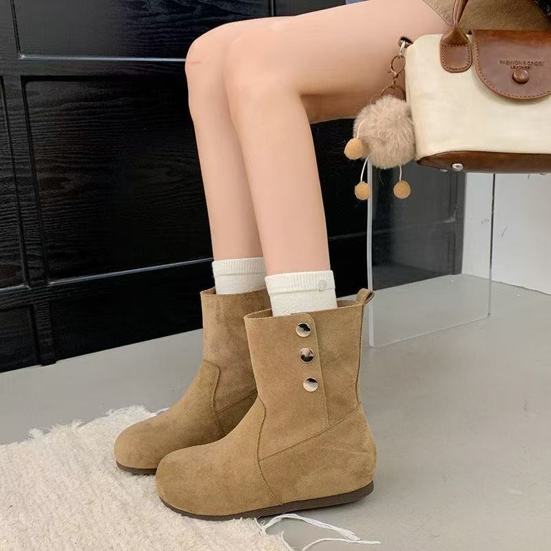 Damen Stylische Stiefeletten mit modischen Knopfdetails Heidi Mode - Image 3