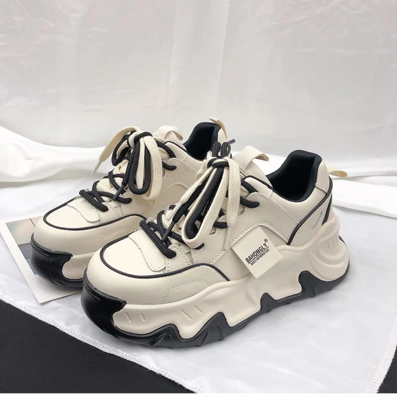 Damen trendige Chunky-Sneaker mit strapazierfähigem Obermaterial und markantem Profil Heidi Mode - Image 4