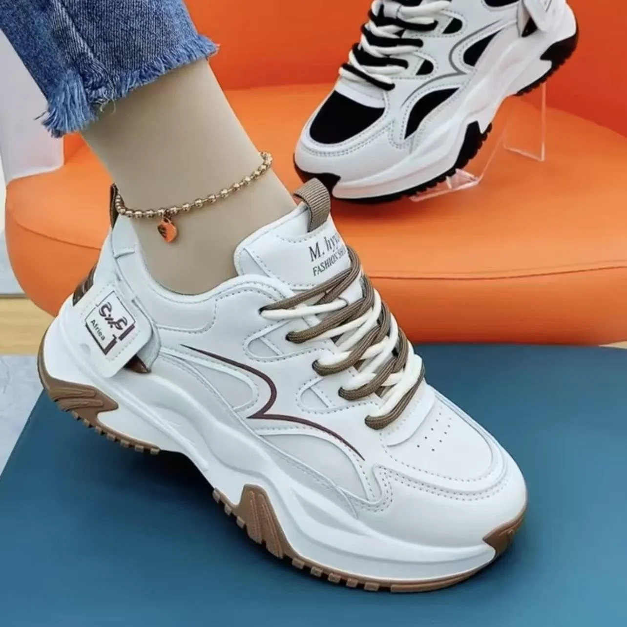 Damen Trendige Chunky Sneakers mit atmungsaktiver Sohle Heidi Mode - Image 5