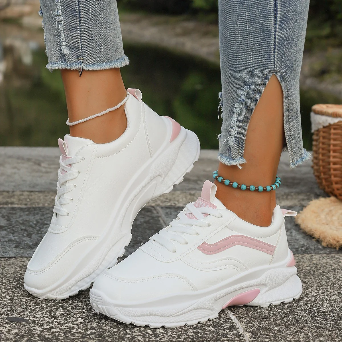 Damen Trendige Fitness-Sneaker mit gepolsterter Laufsohle Heidi Mode - Image 2