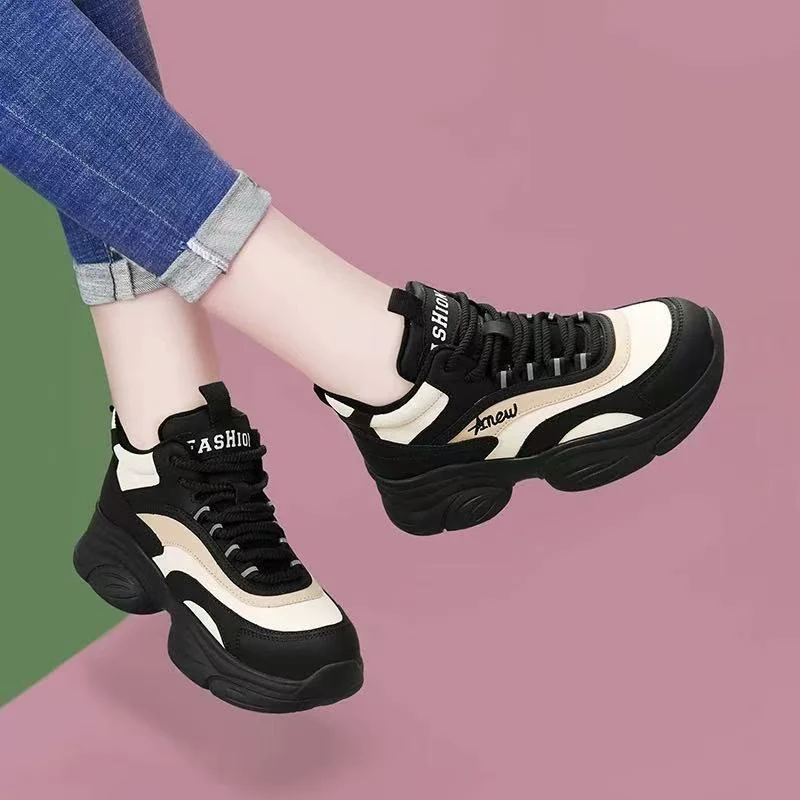 Damen Trendige High-Top Sneakers mit ergonomischer Form und gepolsterter Sohle Heidi Mode - Image 4