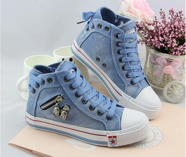 Damen trendige Hochtop-Sneaker mit modischen Totenkopf-Applikationen Heidi Mode - Image 7