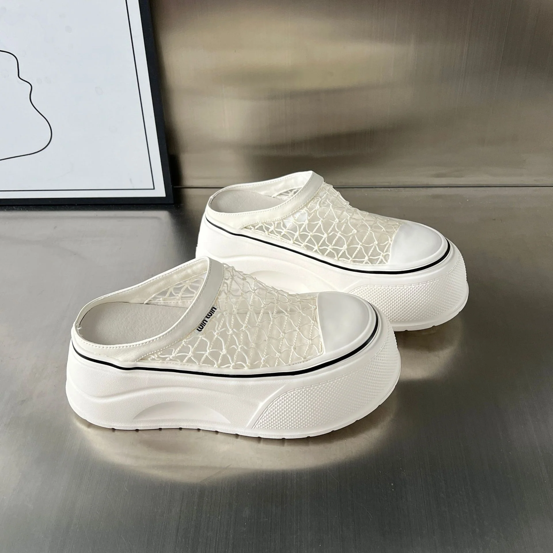 Damen Trendige Plateau-Clogs mit luftiger Netzstruktur und dämpfendem Fußbett Heidi Mode - Image 5