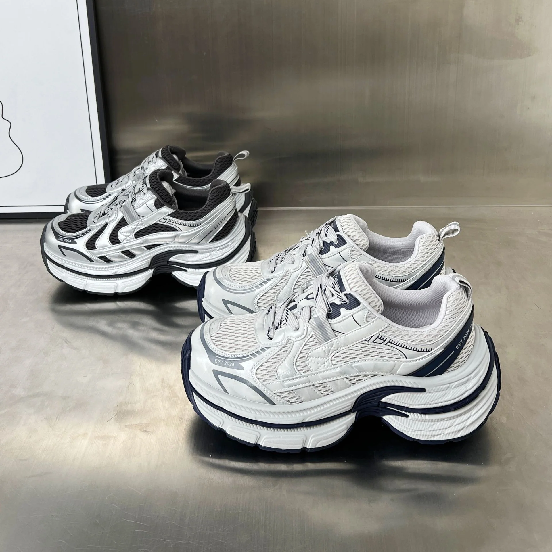 Damen trendige Sneakers mit ausgeglichener Dämpfung und atmungsaktiver Mesh-Oberfläche Heidi Mode - Image 3