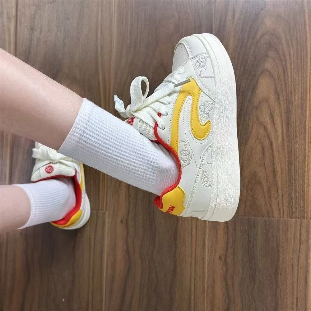 Damen Trendige Sneakers mit verspieltem Design und atmungsaktiver Netzstruktur Heidi Mode - Image 3