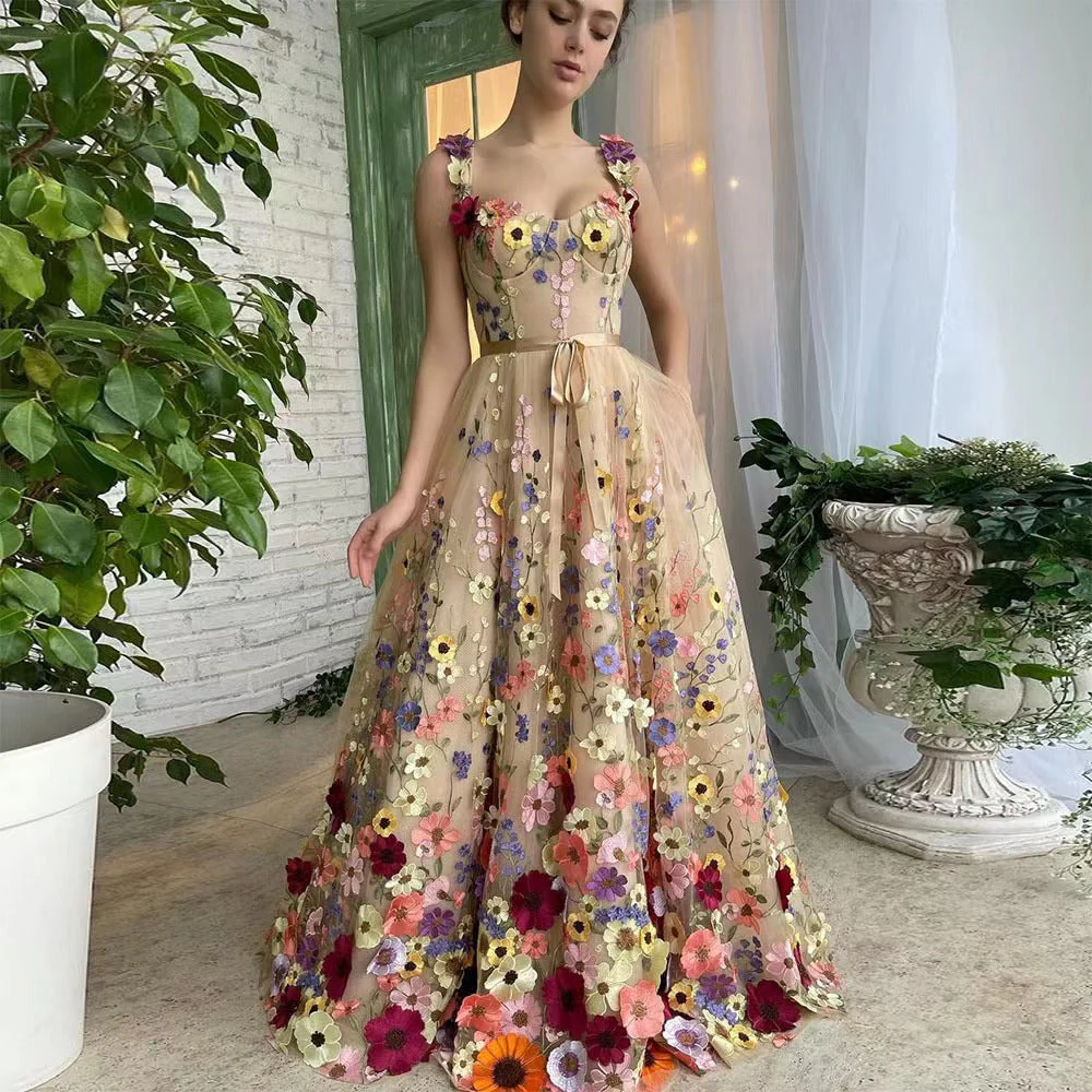 Damen Tüllkleid mit Floralen Stickereien und Elegantem Taillengürtel Heidi-Mode - Image 6