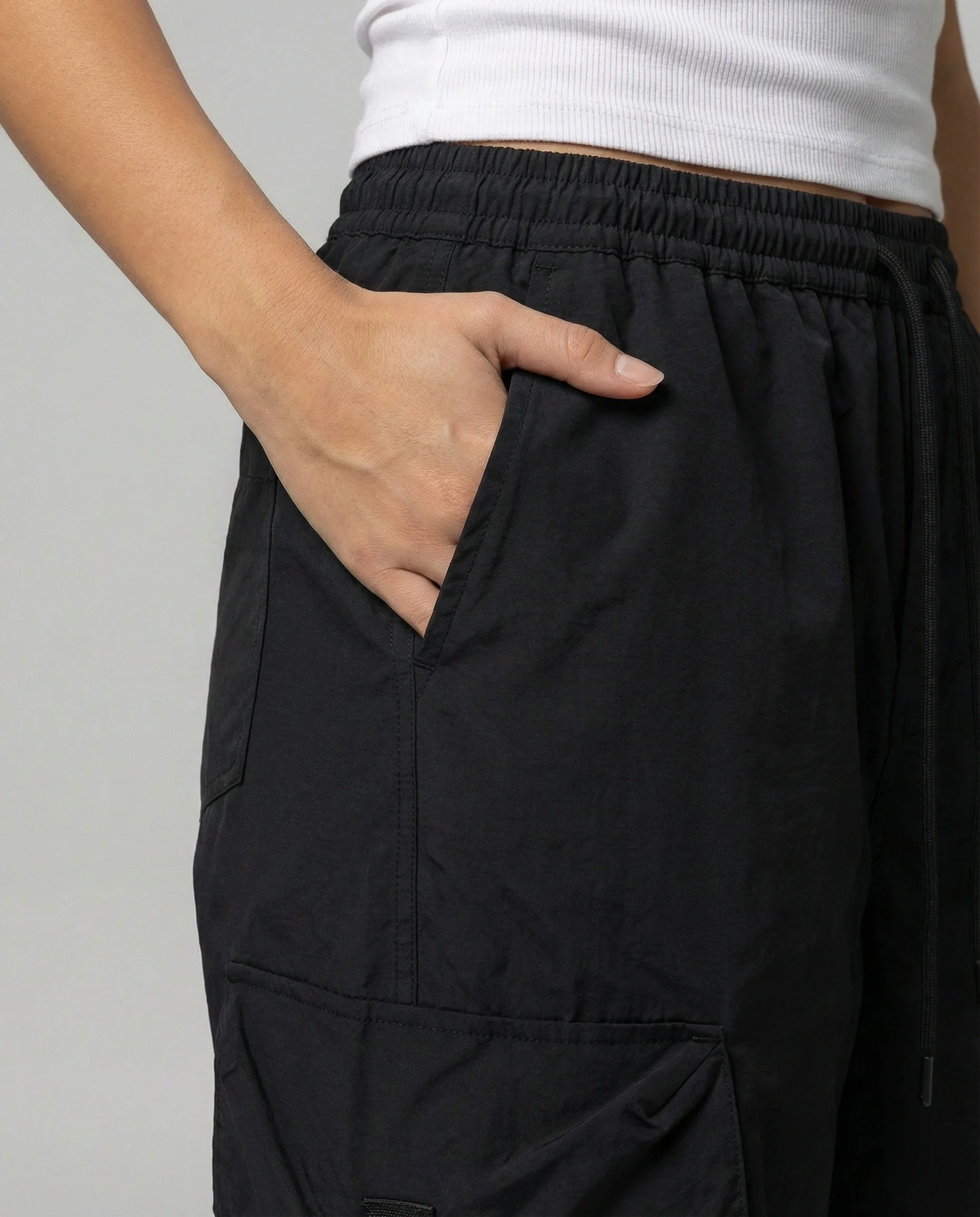Damen übergroße Utility-Hose im Baggy-Cargo-Stil mit elastischem Tunnelzugbund und Kordelabschlüssen Heidi-Mode - Image 3