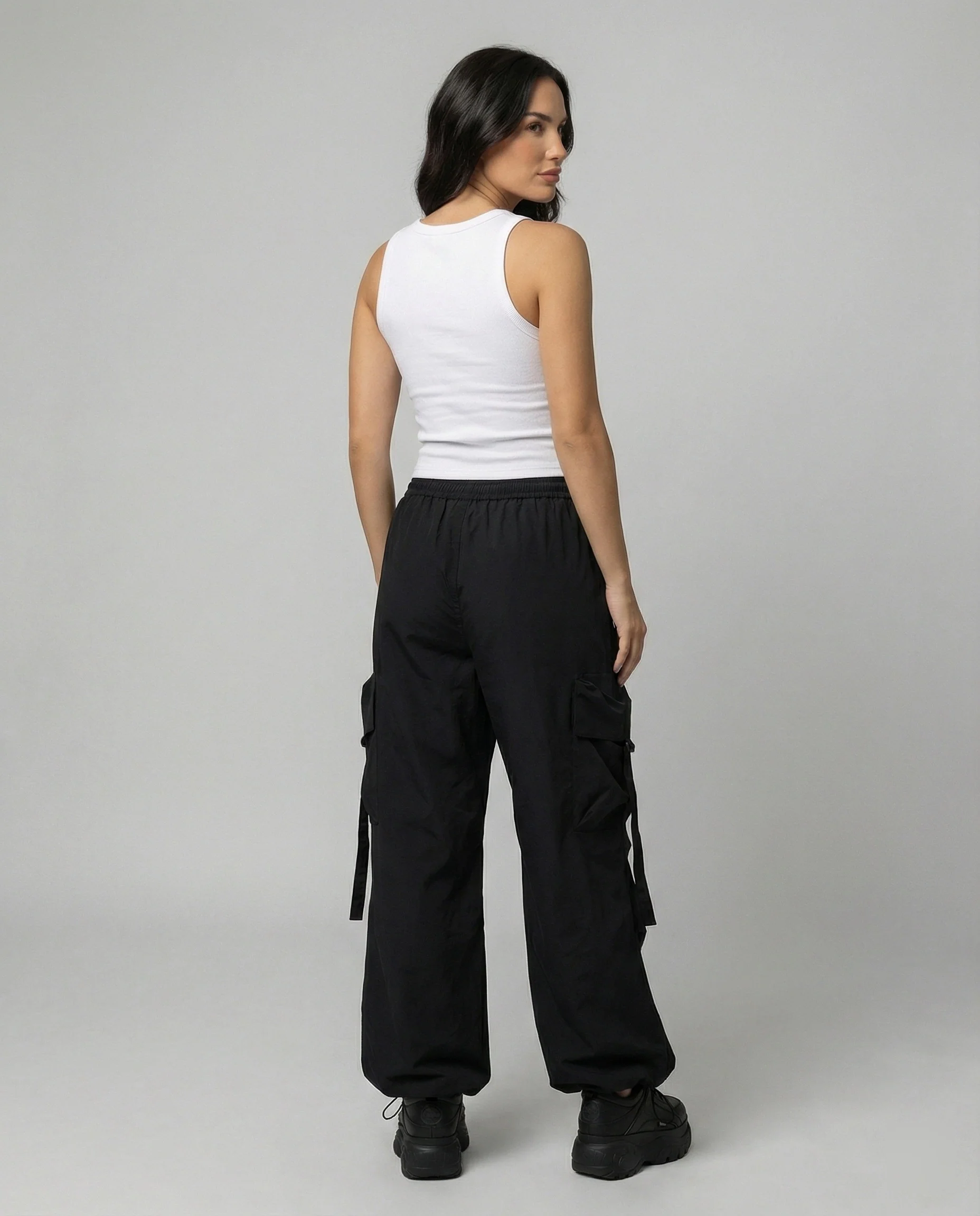 Damen übergroße Utility-Hose im Baggy-Cargo-Stil mit elastischem Tunnelzugbund und Kordelabschlüssen Heidi-Mode - Image 4