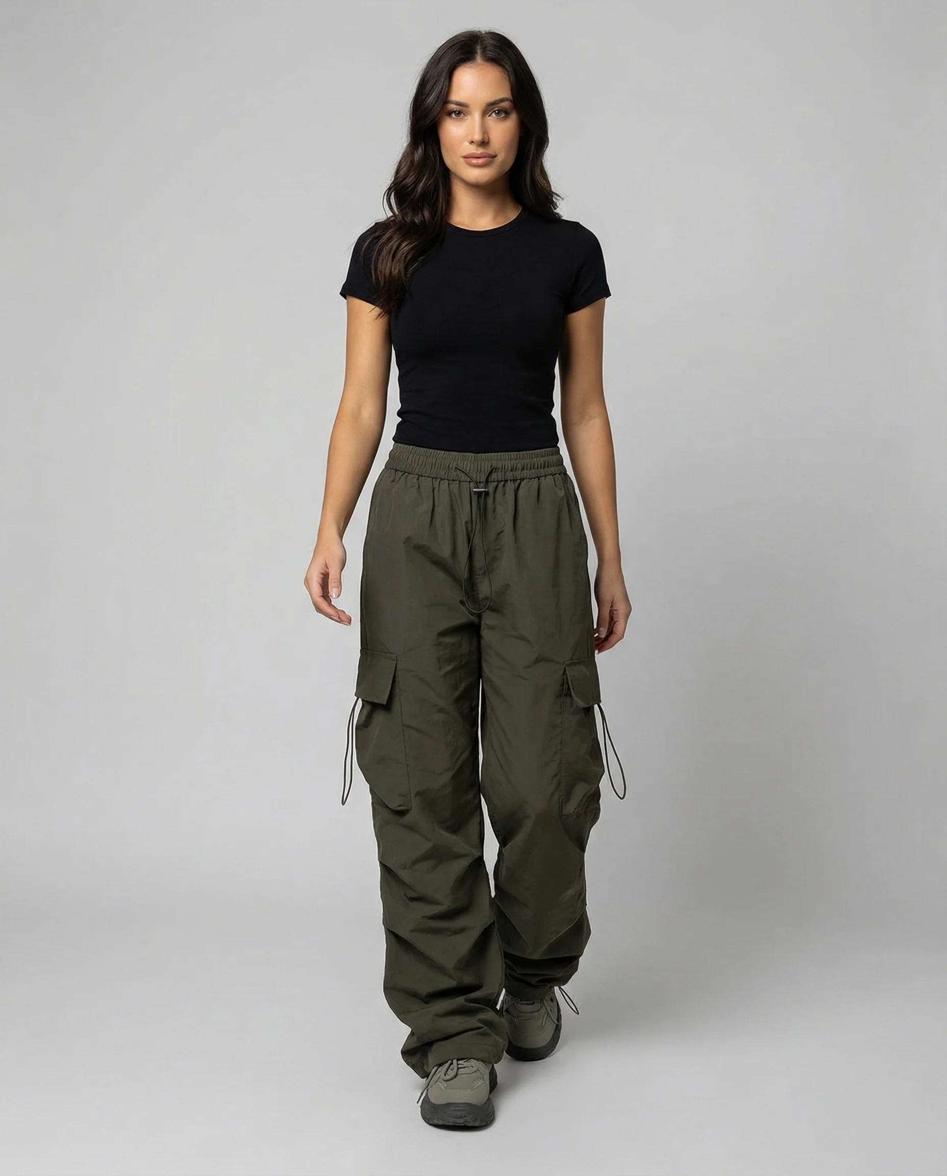 Utilitaristische Cargohose mit hoher Taille großen Klapptaschen und verstellbarem Saum Heidi-Mode - Image 2