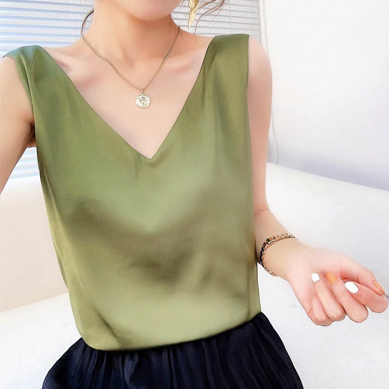Damen V-Ausschnitt Satinbluse Heidi-Mode - Image 13