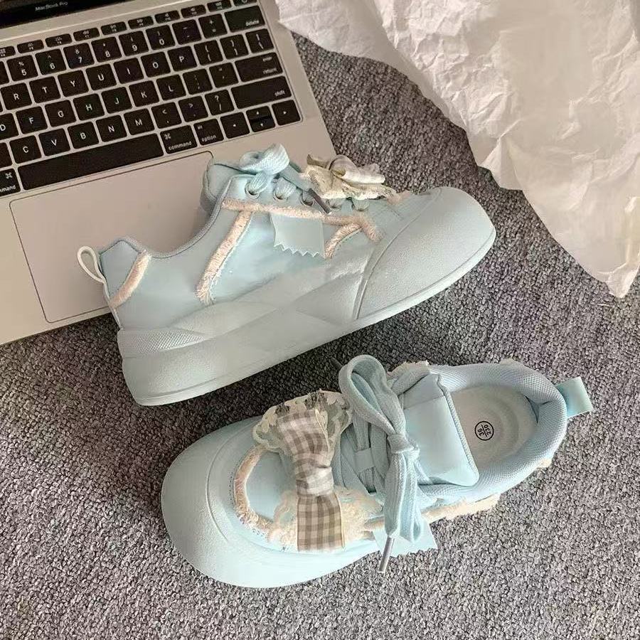 Damen Verspielte Sneaker mit entzückenden Schleifen-Details Heidi Mode - Image 4