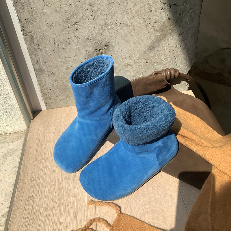 Damen warme Hausschuhstiefel mit flauschigem Innenfutter und hochwertiger Wildlederoberfläche Heidi Mode - Image 9
