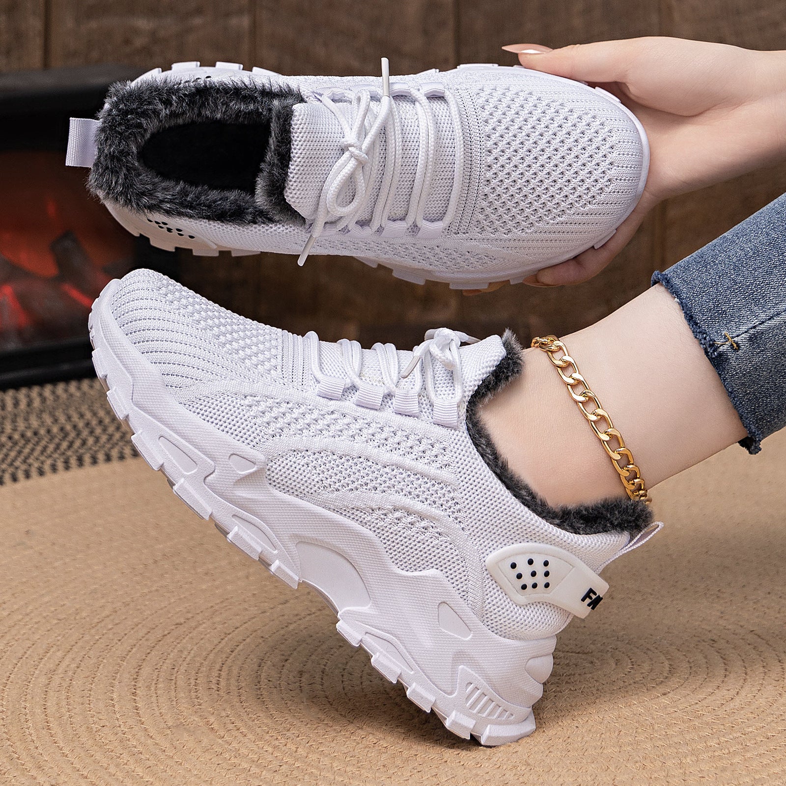 Damen Warmgefütterte Sneakers mit innovativer Strickoberfläche Heidi Mode - Image 4