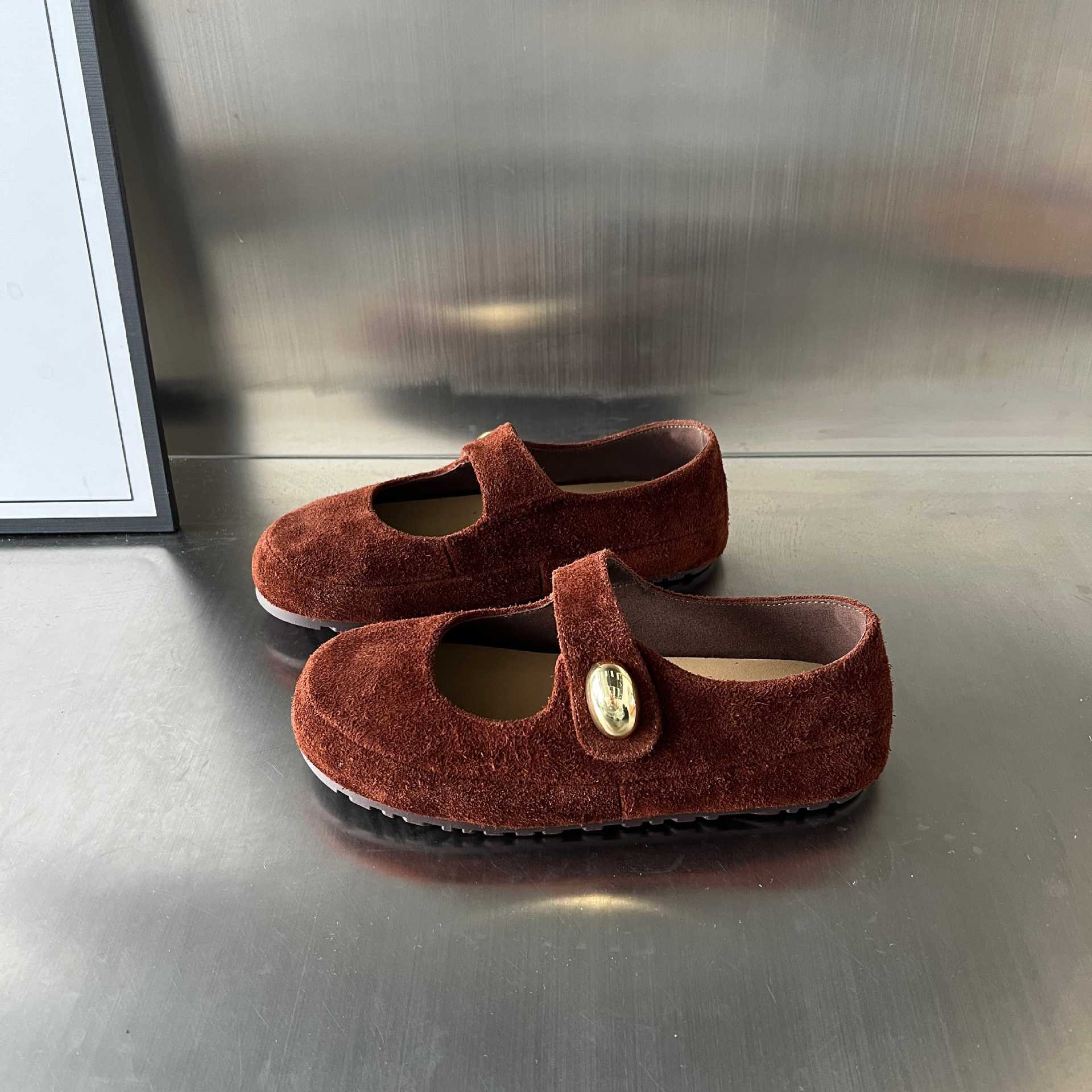Damen Weiche Mokassins mit praktischem Riemenverschluss und luxuriösem Wildleder Heidi Mode - Image 2