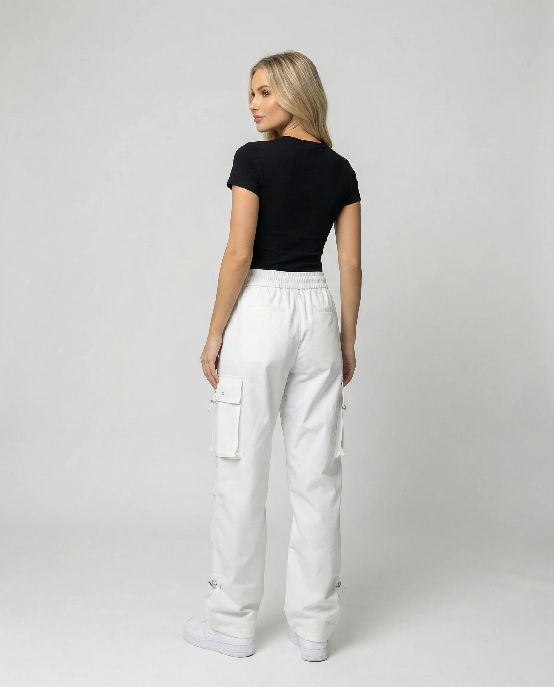 Damen nan weite Cargo-Hose mit elastischem Bund, großen Klappentaschen und verstellbarem Saum Heidi-Mode - Image 4