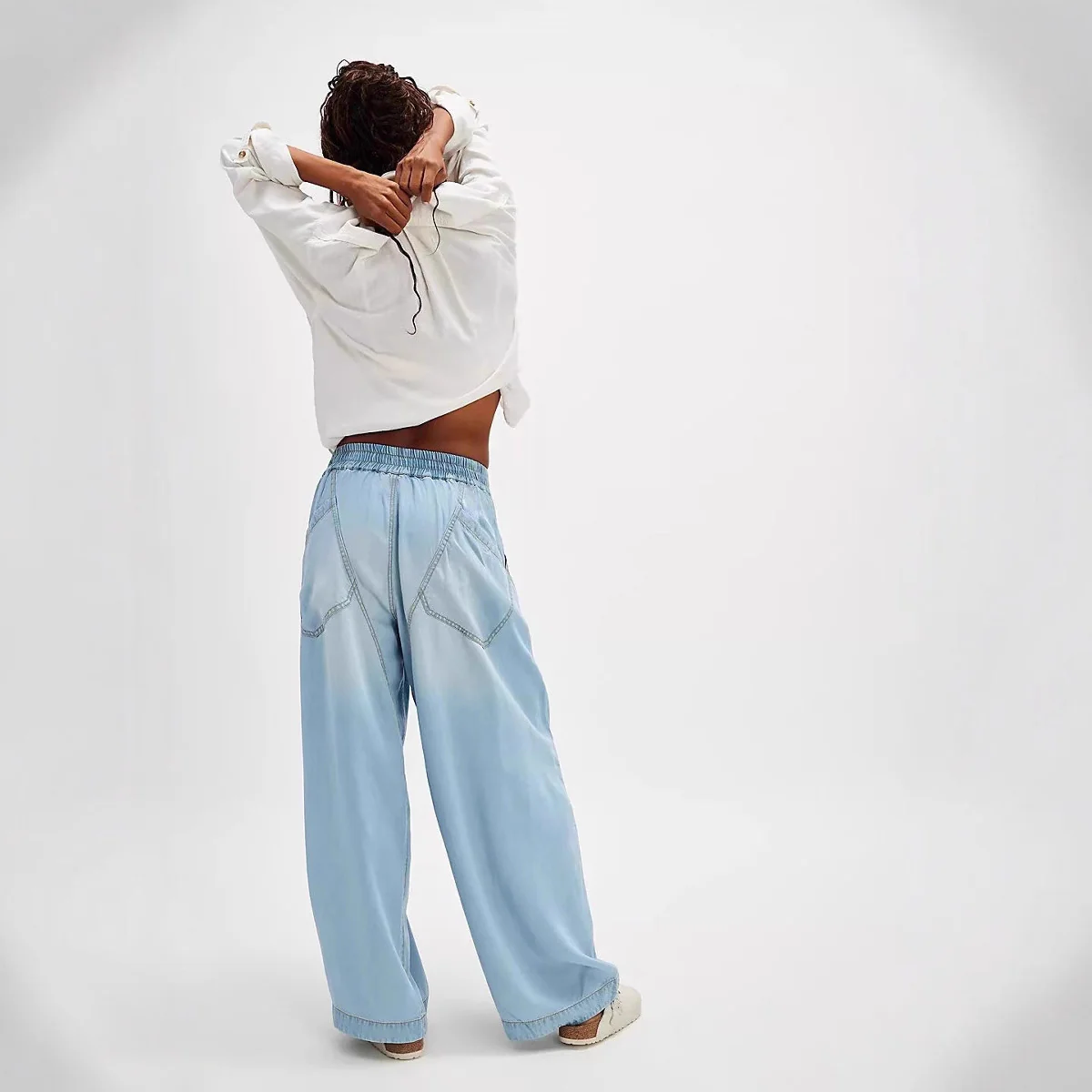 Damen Weite Denim-Hose mit elastischem Bund und Taschen - Image 3