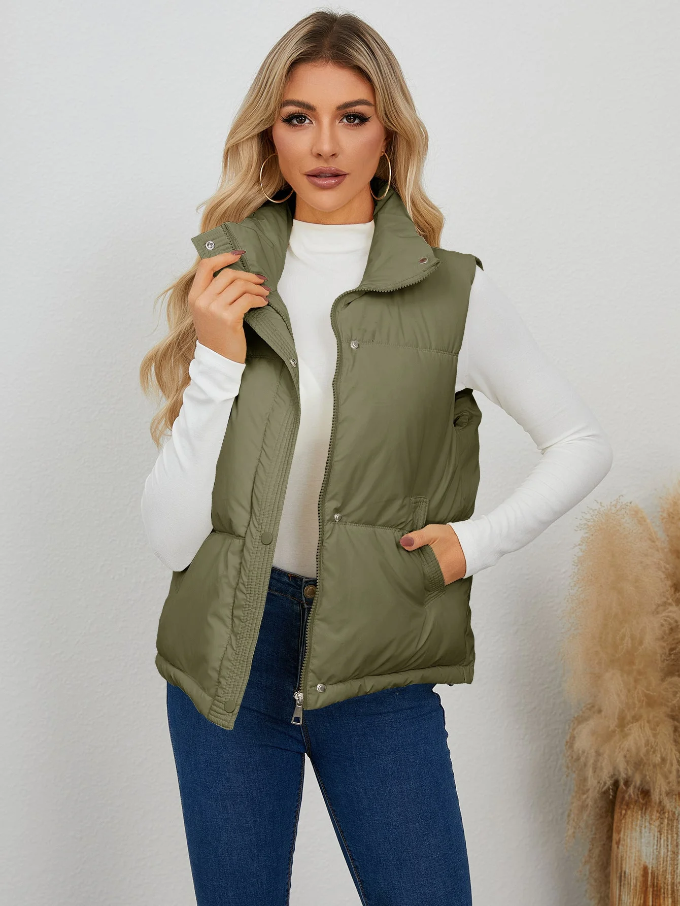 Damen Weste mit Hohem Kragen und Praktischen Taschen Heidi-Mode - Image 4