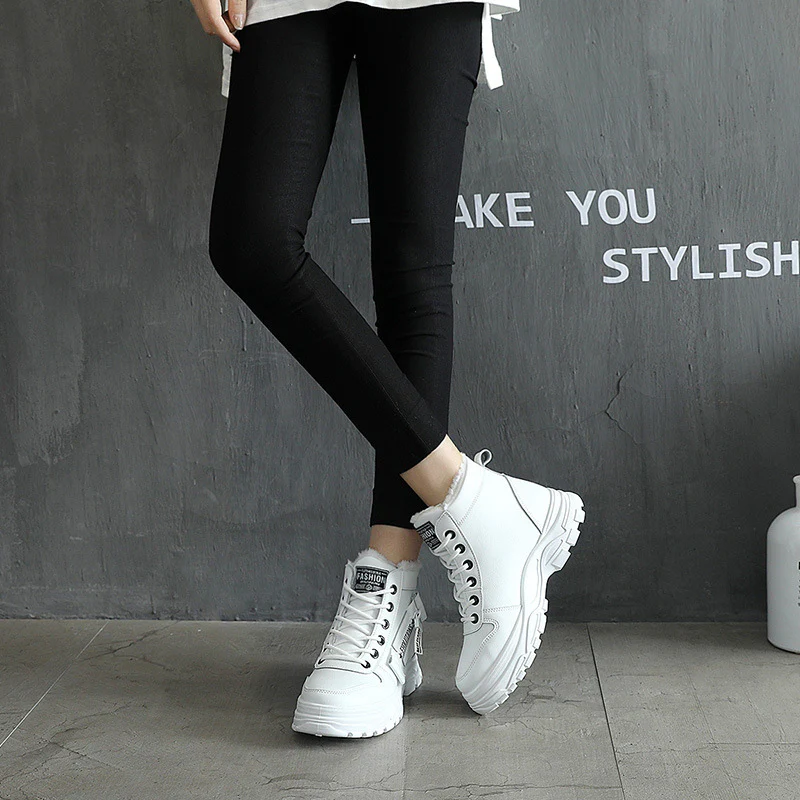 Damen Winterliche High-Top Stiefel mit weichem Innenfutter und rutschfester Sohle Heidi Mode - Image 5