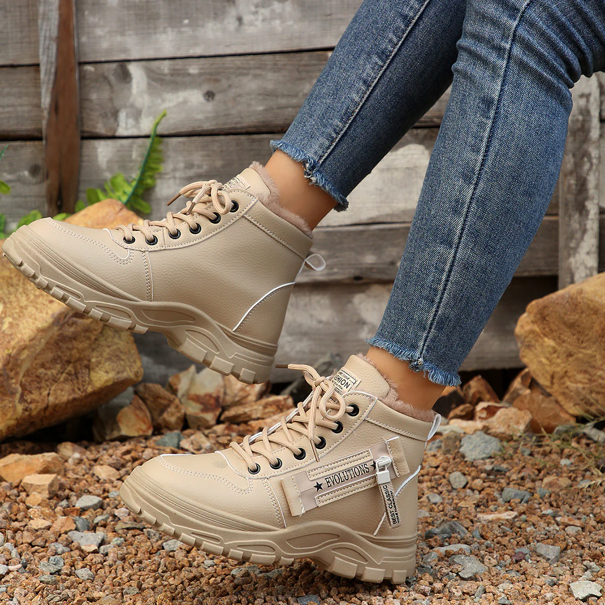 Damen Winterstiefel mit kuscheligem Innenfutter und robustem Sohlenprofil Heidi Mode - Image 4